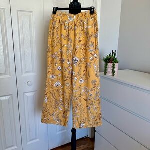 C&C California Golden Floral Pants Small